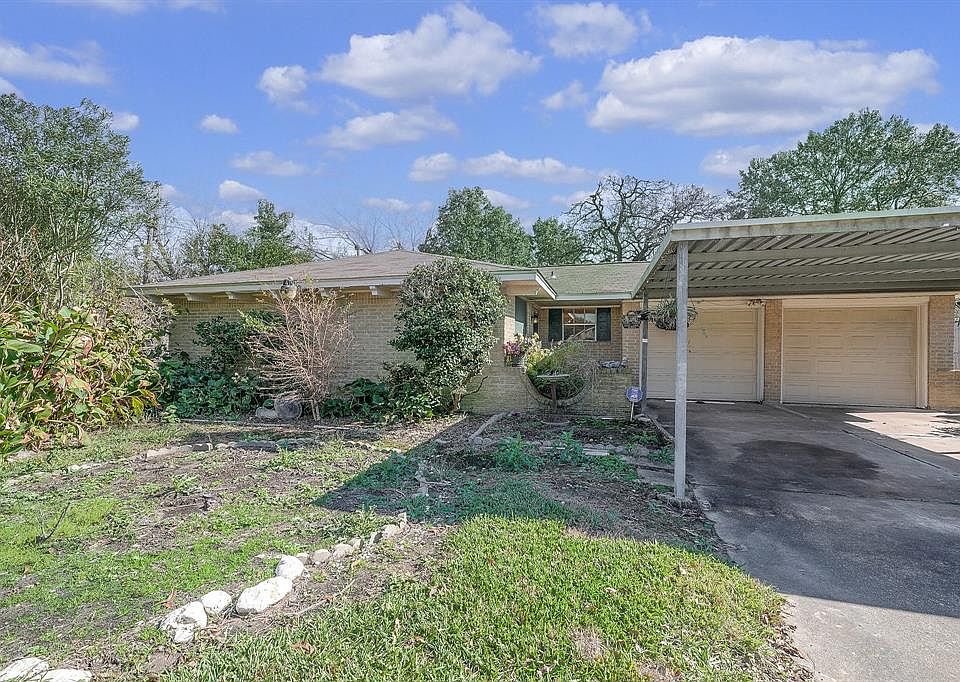 1st image of 6303 Acorn Forest Dr