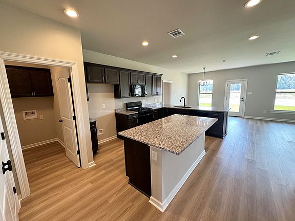 3rd image of 32519 White Bloom Ln
