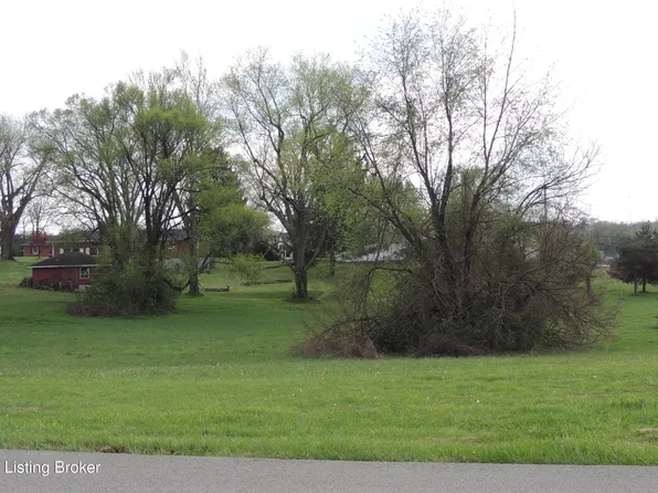 2201 Elmcrest Dr, Bardstown, KY 40004