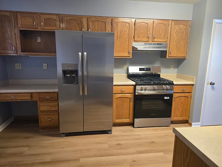 3929 Balsam Dr — Photo 6
