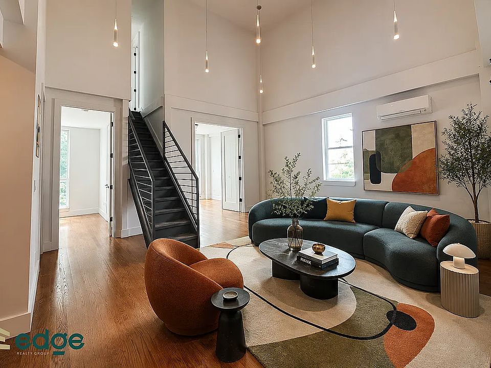 1st image of 1266 Pacific St #4C
