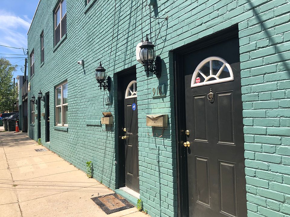 1st image of 918 Norton St #1