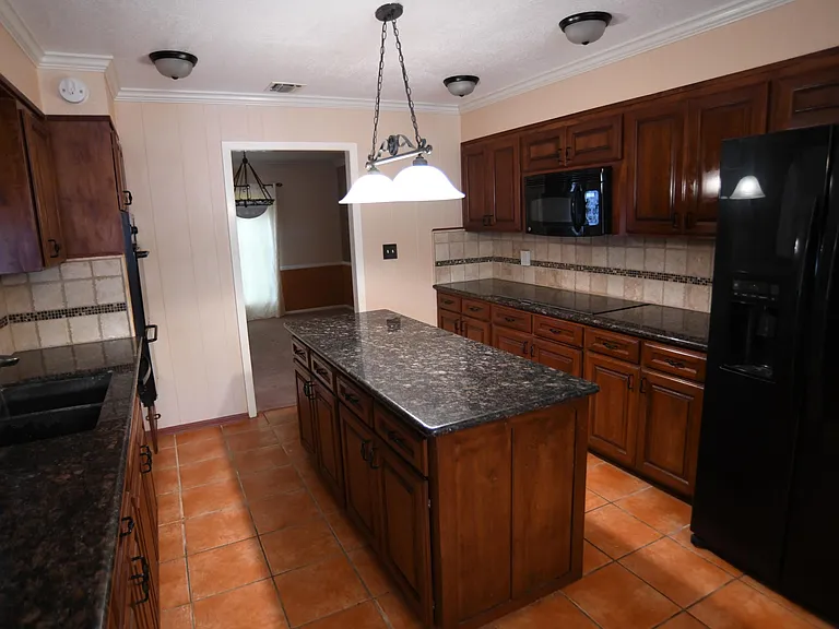 6207 Shady Brk — Photo 2