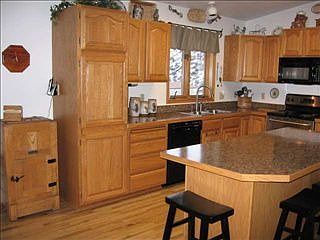 2nd image of 193 Ryan Canyon Ln