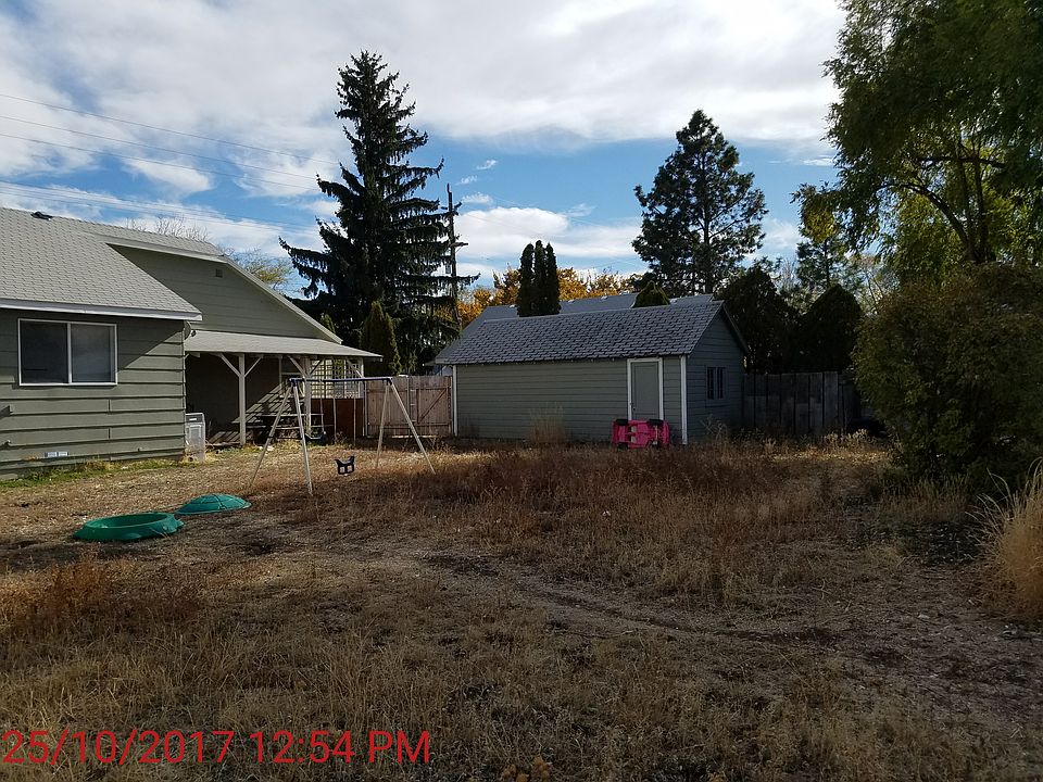 2nd image of 1935 17th St