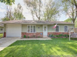 3204 Ridgewood Dr, Champaign, IL 61821