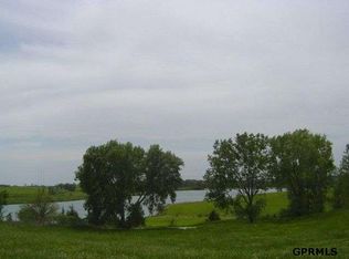 78 Pawnee Rd, Omaha, NE 68122