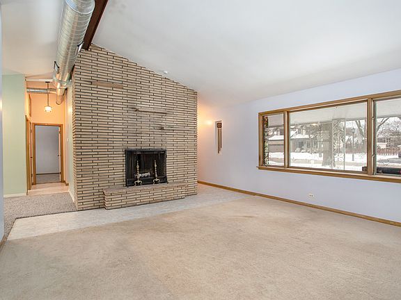 3rd image of 936 7th Ave