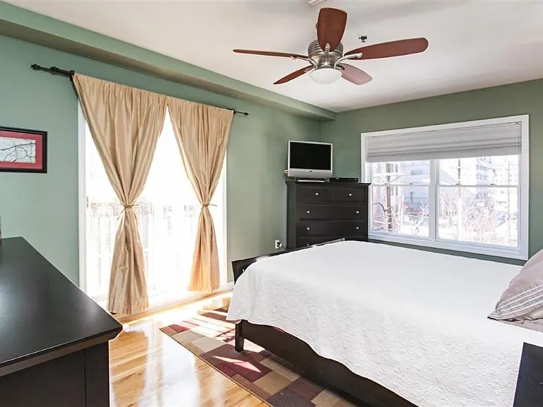 200 Jackson St #3 — Photo 5