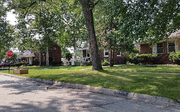 5th image of 15028 Philomene Blvd