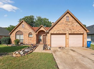 8401 Liberty Ln, Rowlett, TX 75089