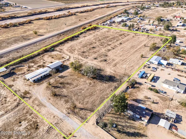 2900 Willow Creek Ln, Las Cruces, NM 88007