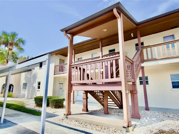 5135 Gemstone Dr APT 202, New Port Richey, FL 34652