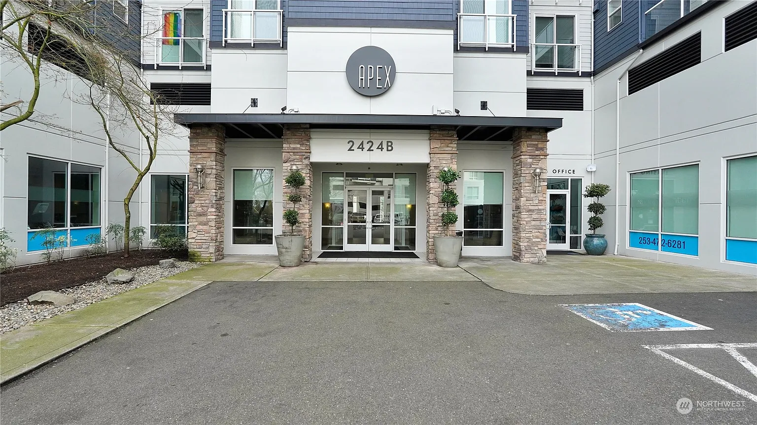 2424 B S 41st Street #524-B photo 1