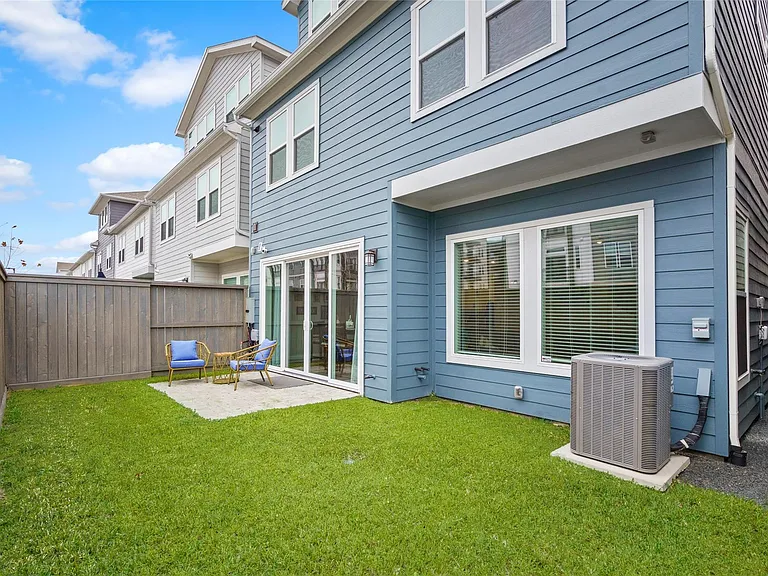 1411 Biondo Way — Photo 26