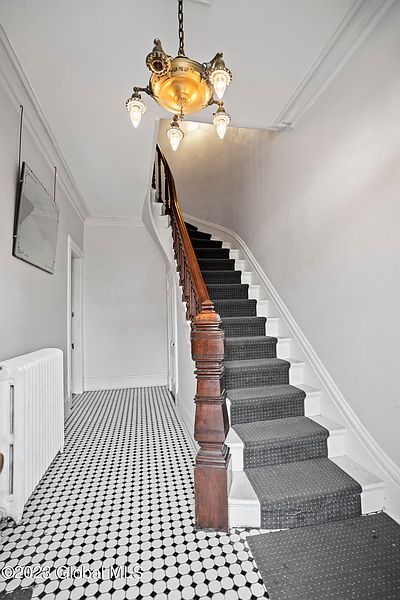 4th image of 78 Hudson Avenue