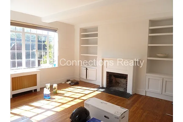 Rented by City Connections Realty | media 21