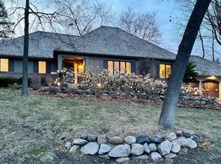 5200 Ridge Rd, Edina, MN 55436