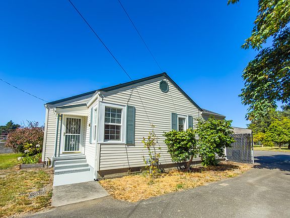 4th image of 1099 S Fortuna Blvd