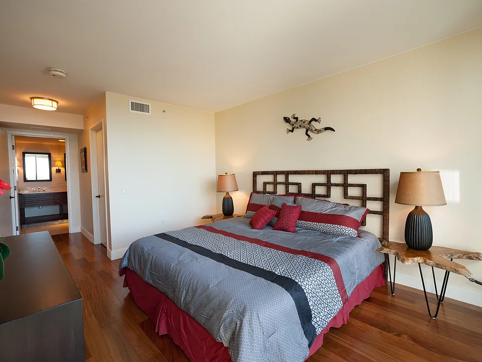 1551 Ala Wai Blvd #1005