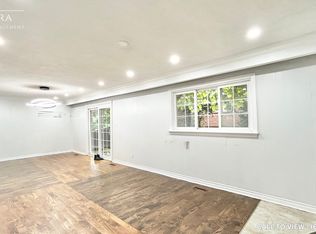 10 Lanni Ct #2, Toronto, ON M9R4B6