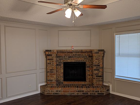5th image of 1909 Willow Vale Dr