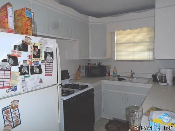 galley kit with plenty or room