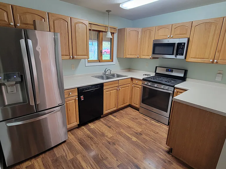 985 Lazy River East Rd — Photo 6