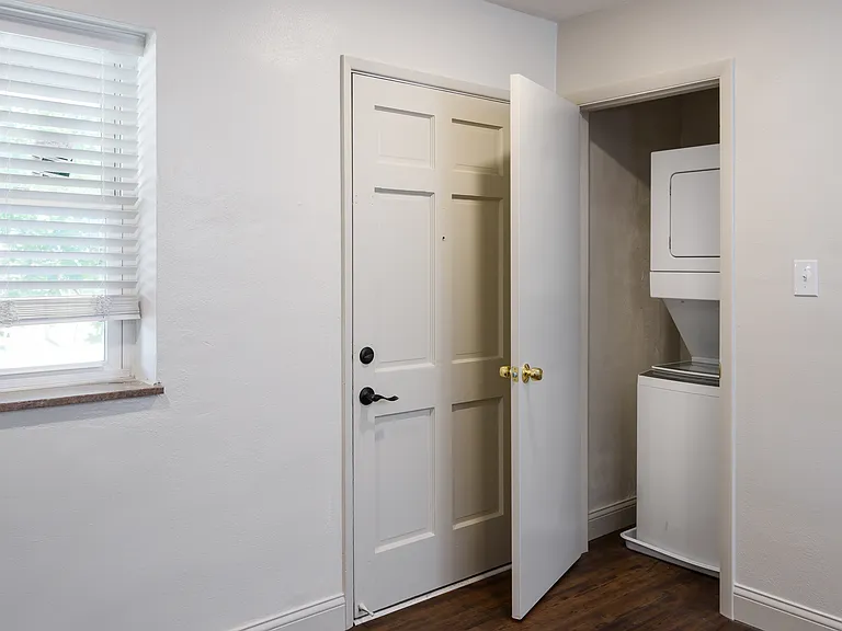 629 W Woodbine Ave #2 — Photo 6