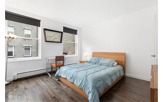 Sold by Douglas Elliman | media 19