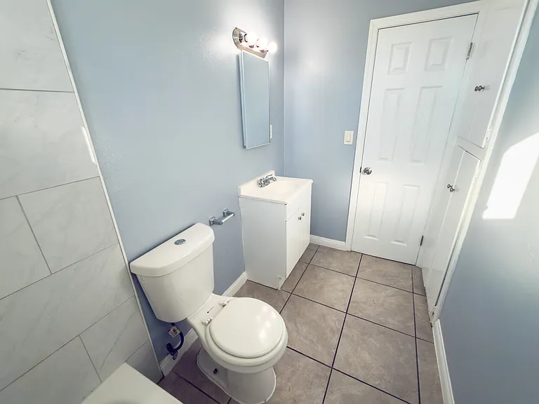 1044 S Montebello Blvd #G — Photo 6