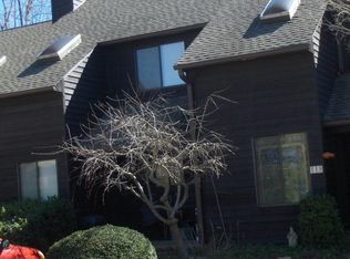 121 Tintern Ct, Charlottesville, VA 22901
