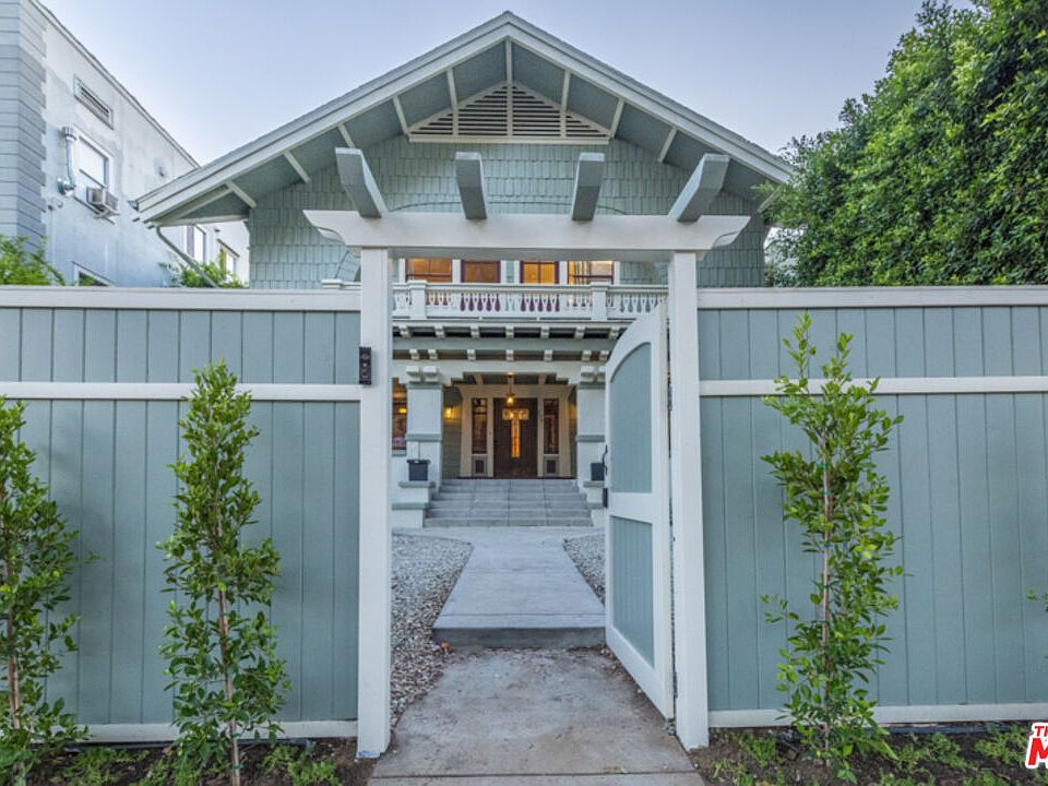 1st image of 725 N Heliotrope Dr