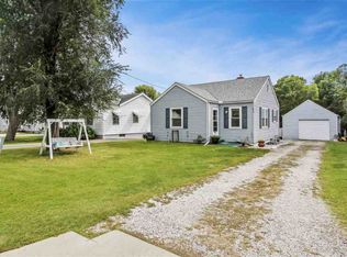 4914 W Closen Rd, Peoria, IL 61604