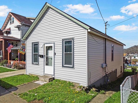 2nd image of 928 Indiana Ave