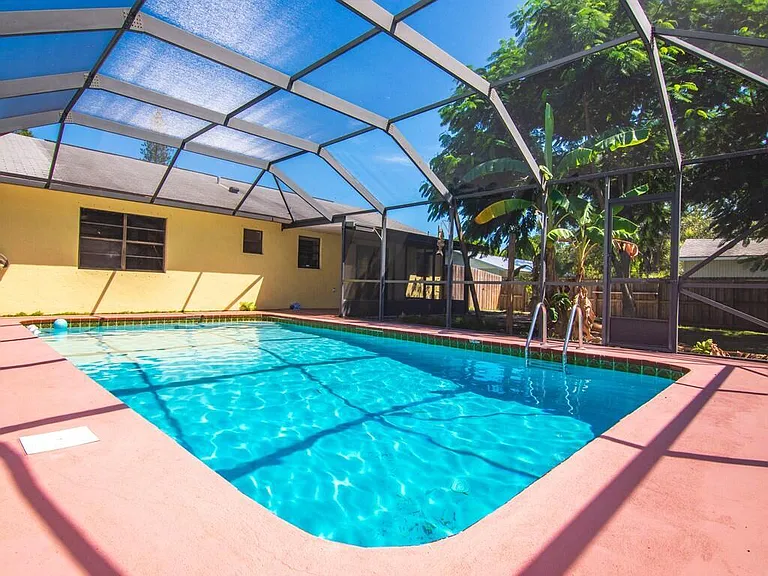 6113 Yucca Dr — Photo 25