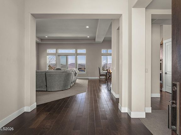 5th image of 3640 Aspen Holw