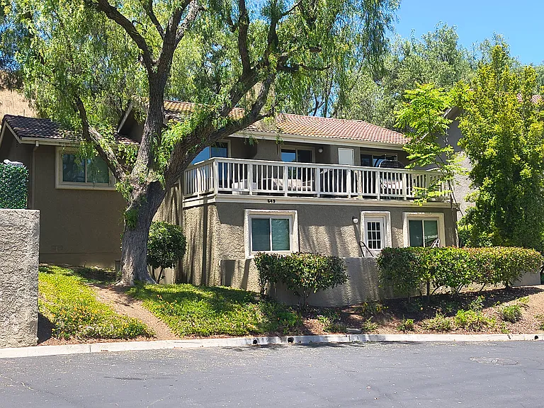 649 Calle Aragon — Photo 3