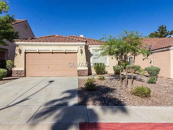 2nd image of 261 Camino Viejo St