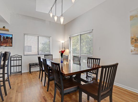 5th image of 1931 S Clark St #1A