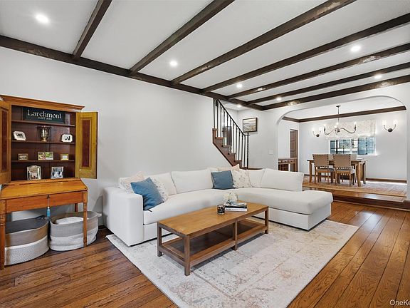 4th image of 15 Kingsbury Road