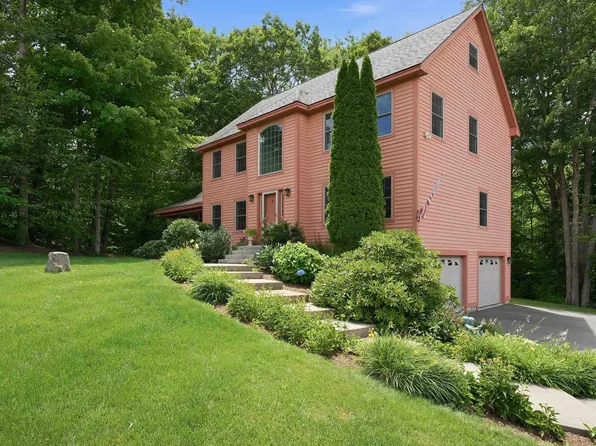 40 Lakewood Drive, Alton, NH 03810