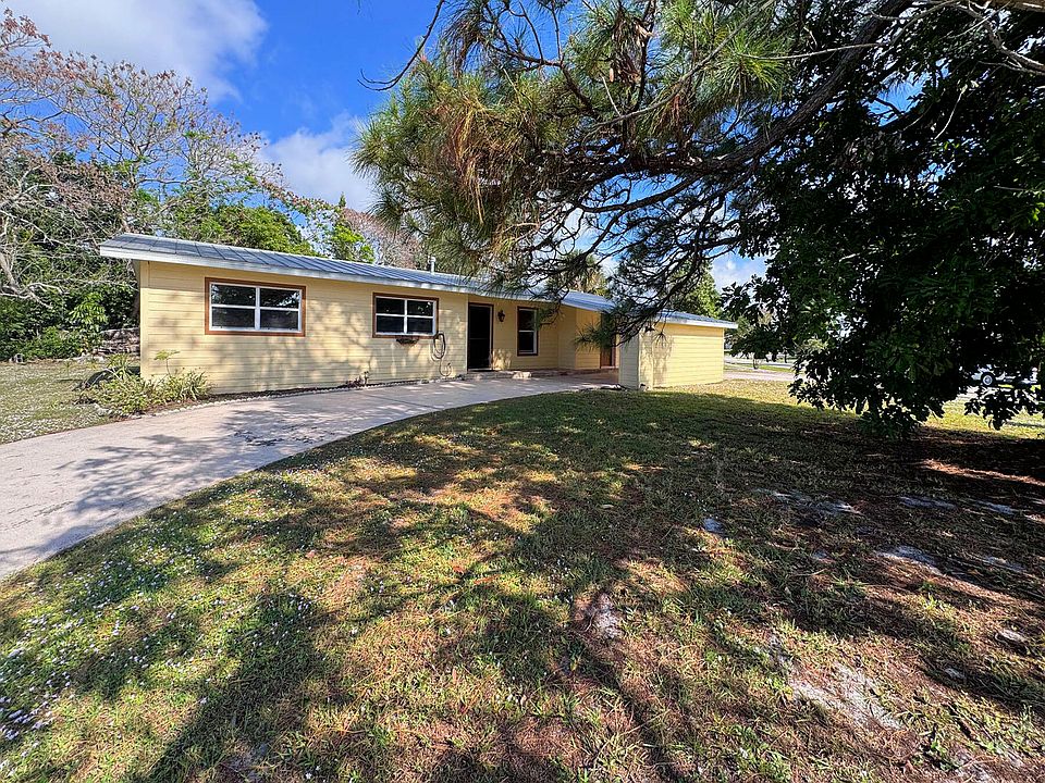 1st image of 401 SE Tranquilla Avenue