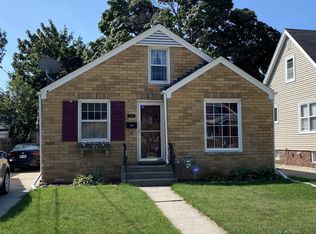 1213 Isabelle Ave, Racine, WI 53402