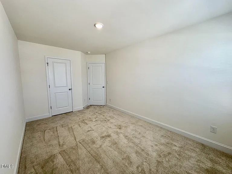947 Kensley Grove Ln — Photo 22