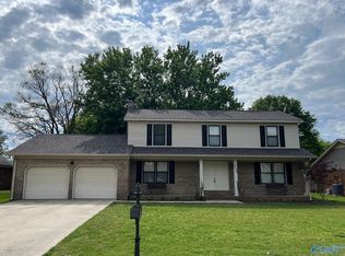 2006 Lancaster Ave SW, Decatur, AL 35603