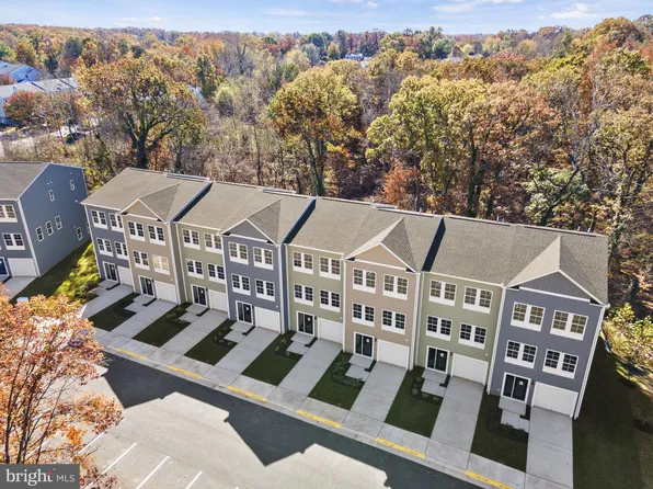 121 Sage Creek Ct, Manassas, VA 20111