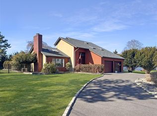 45 Budds Pond Rd, Southold, NY 11971