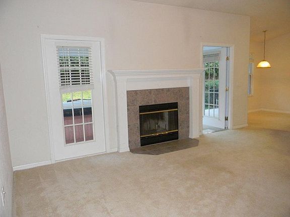 3rd image of 1103 NW 89th Dr
