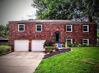 10609 W 97th St, Overland Park, KS 66214